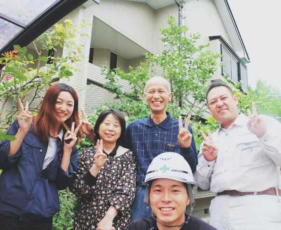 塗装工事が完成したときのお客様の笑顔が大好きです!